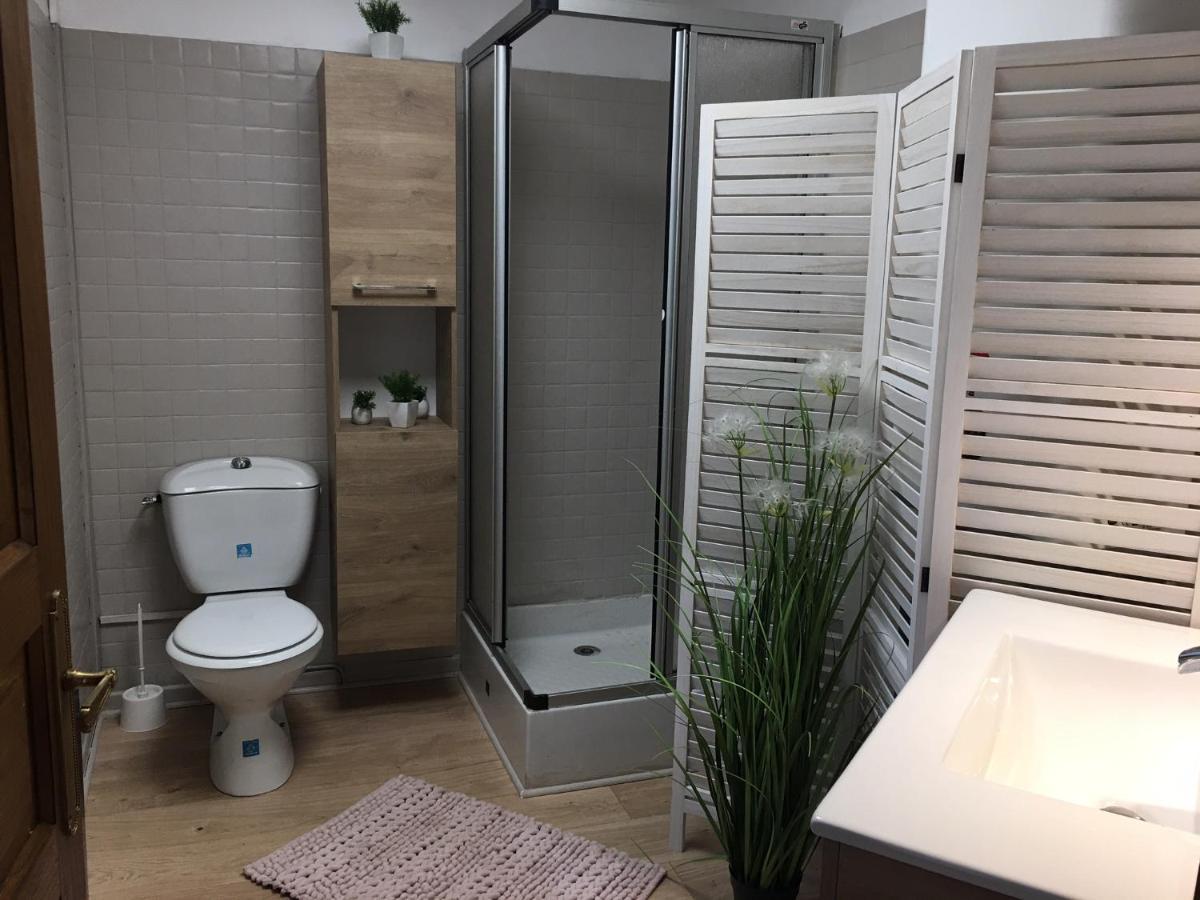 La Maisonnette Des Champs Pierre-Buffière Zewnętrze zdjęcie